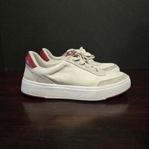 Stylish Women's Athletic Shoes - Cream and Red
